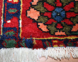 Došití uzlíků před zastřižením Došití uzlíků před zastřižením