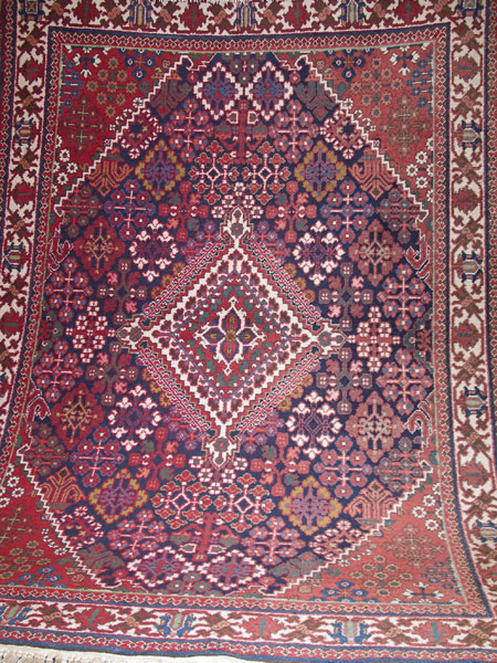 ÍRÁN BAKHTIAR 7/10