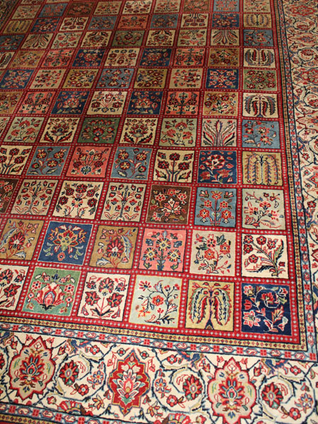 ÍRÁN BAKHTIARY 27/5