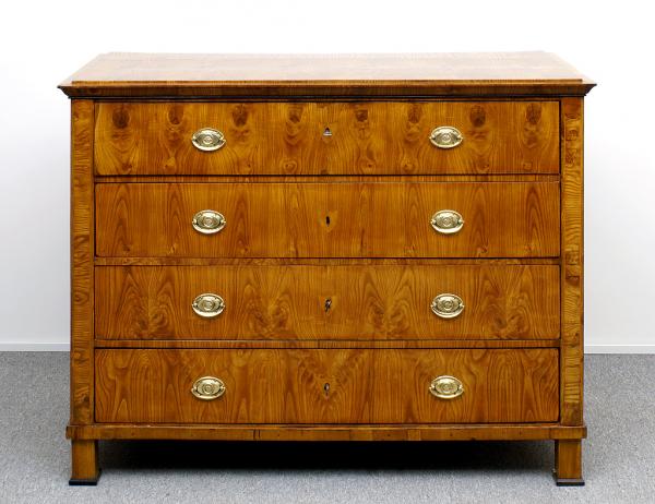 KOMODA PSACÍ – BIEDERMAIER